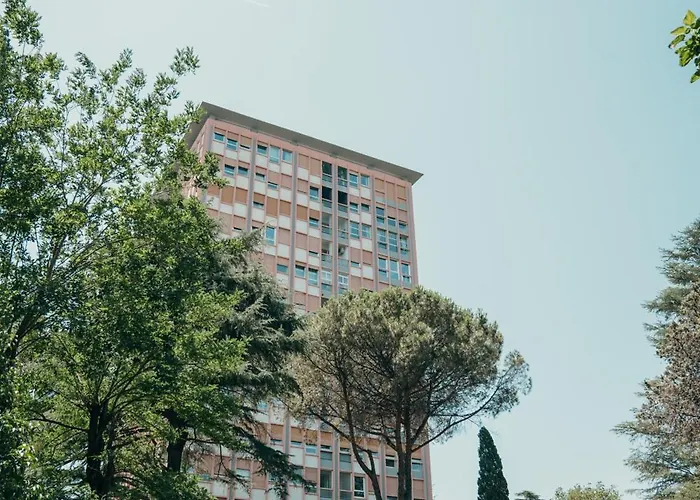 Eur Park House *